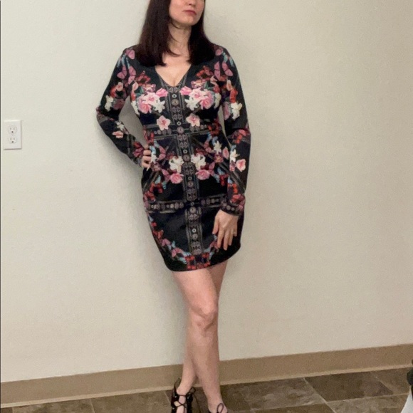 bebe Dresses & Skirts - Butterfly bodycon